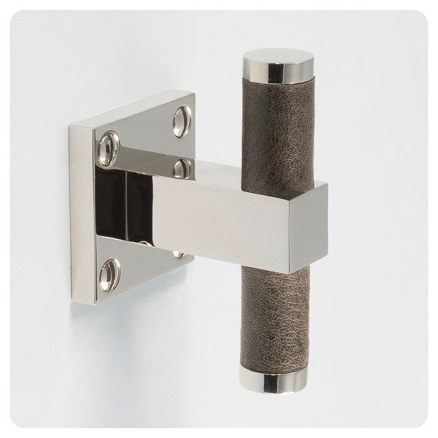 willoughby t-pull | polished nickel with @mooreandgilesleather